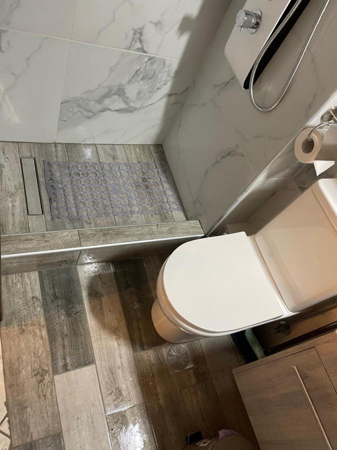 Jordans Rooms 3 テッサロニキ エクステリア 写真